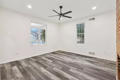 686 Filmore Rd, Pittsburgh, PA 15221 - Photo 7