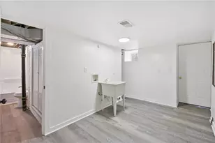 686 Filmore Rd, Pittsburgh, PA 15221 - Photo 23