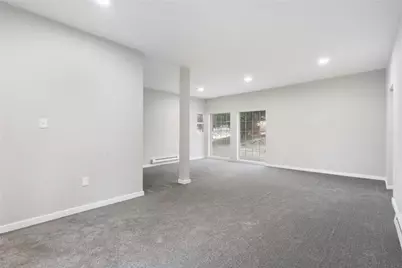 686 Filmore Rd, Pittsburgh, PA 15221 - Photo 11