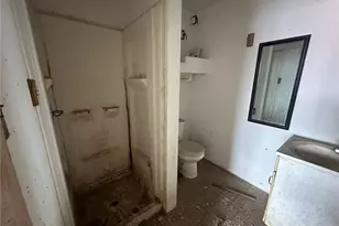 3061 Chartiers Ave, Pittsburgh, PA 15204 - Photo 17