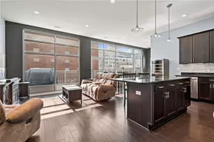 301 Fifth Ave, Pittsburgh, PA 15222 - Photo 3