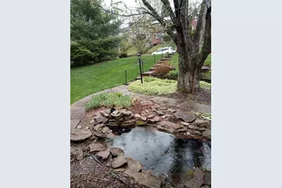 305 Beadling Rd, Pittsburgh, PA 15228 - Photo 35