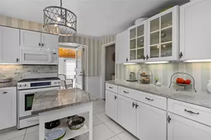 1151 Greentree Rd, Green Tree, PA 15220 - Photo 7