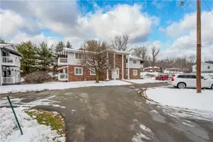 160 W Palm St, North Franklin Township, PA 15301 - Photo 3