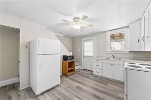 807 Oak St, Monessen, PA 15062 - Photo 9