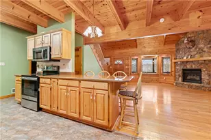 17 Farm Ln, Stewart Twp, PA 15470 - Photo 9