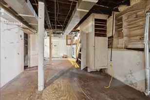 221 Fernleaf St, Pittsburgh, PA 15210 - Photo 31