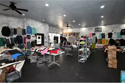 211 Fallowfield Ave, Charleroi Boro, PA 15022 - Photo 11