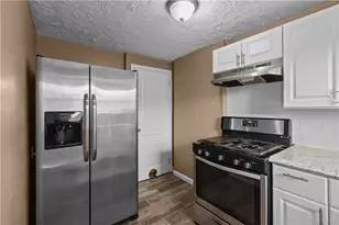 2845 Glendale Ave, Pittsburgh, PA 15227 - Photo 13