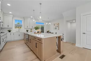 418 Magnolia Dr, Peters Township, PA 15367 - Photo 11