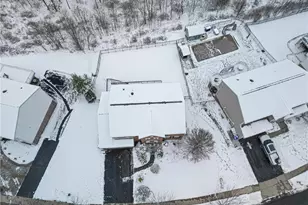 8010 Maureen Dr, Cranberry Township, PA 16066 - Photo 43