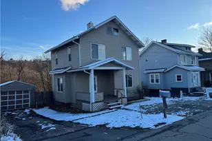 637 Memorial Dr, Pittsburgh, PA 15068 - Photo 3