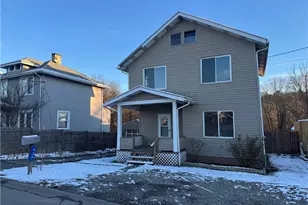 637 Memorial Dr, Pittsburgh, PA 15068 - Photo 1