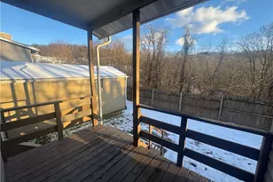 637 Memorial Dr, Pittsburgh, PA 15068 - Photo 17