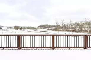 6028 Triple Crown Cir, Hempfield Township, PA 15601 - Photo 7