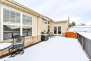 6028 Triple Crown Cir, Hempfield Township, PA 15601 - Photo 5