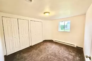 415 N 4th St, Clairton, PA 15025 - Photo 5