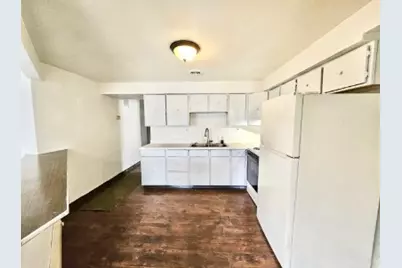 415 N 4th St, Clairton, PA 15025 - Photo 3