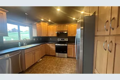 225 Larson Blvd, Rostraver, PA 15012 - Photo 13