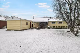308 Eisenhower Dr, Harrison Township, PA 15065 - Photo 25
