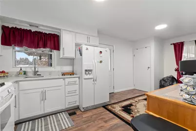 308 Eisenhower Drive, Harrison Township, PA 15065 - Photo 7