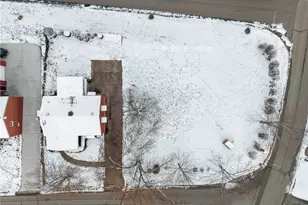 1375 Edgewood Dr, West Homestead, PA 15120 - Photo 27