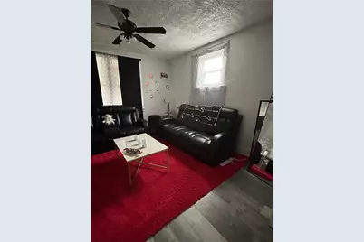 839 Hober Ave, Stowe Township, PA 15136 - Photo 5