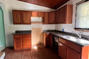 250 Mountain Rd, Georges Township, PA 15401 - Photo 3