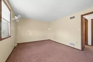 14 Bethany Dr, Pittsburgh, PA 15215 - Photo 17