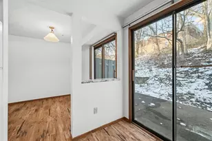 14 Bethany Dr, Pittsburgh, PA 15215 - Photo 11