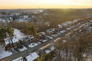 14 Bethany Dr, Pittsburgh, PA 15215 - Photo 23