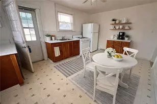 900 Vankirk St, Clairton, PA 15025 - Photo 3