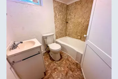 900 Vankirk St., Clairton, PA 15025 - Photo 5