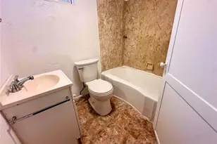 900 Vankirk St, Clairton, PA 15025 - Photo 5