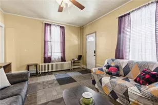 526 Dippold Ave, Baden, PA 15005 - Photo 9