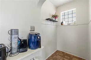 526 Dippold Ave, Baden, PA 15005 - Photo 15