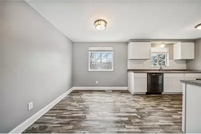 123 Penn Crest Dr, White Oak, PA 15131 - Photo 7