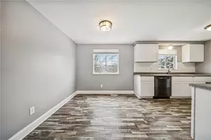 123 Penncrest Dr, White Oak, PA 15131 - Photo 7