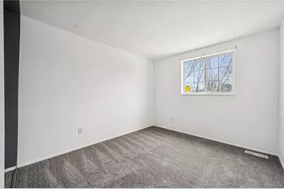 123 Penn Crest Dr, White Oak, PA 15131 - Photo 25