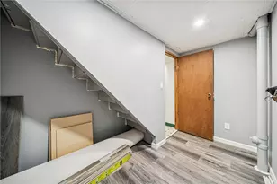 123 Penncrest Dr, White Oak, PA 15131 - Photo 35