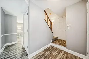 123 Penncrest Dr, White Oak, PA 15131 - Photo 11