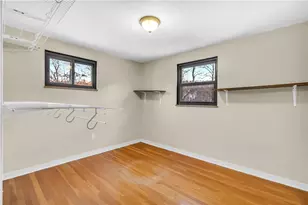 25 Carol Dr, Collier Township, PA 15106 - Photo 9