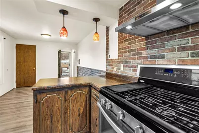 25 Carol Dr, Collier Township, PA 15106 - Photo 17