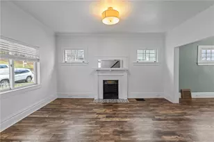 215 Center Ave, Greensburg, PA 15601 - Photo 11