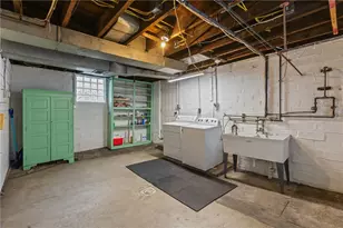 215 Center Ave, Greensburg, PA 15601 - Photo 29