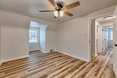 24 S 6th St, Youngwood, PA 15697 - Photo 19