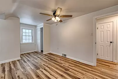 24 S 6th St, Youngwood, PA 15697 - Photo 23