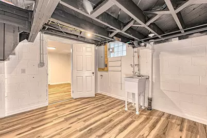 24 S 6th St, Youngwood, PA 15697 - Photo 31