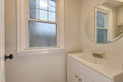 24 S 6th St, Youngwood, PA 15697 - Photo 17