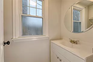 24 S 6th St, Youngwood, PA 15697 - Photo 17